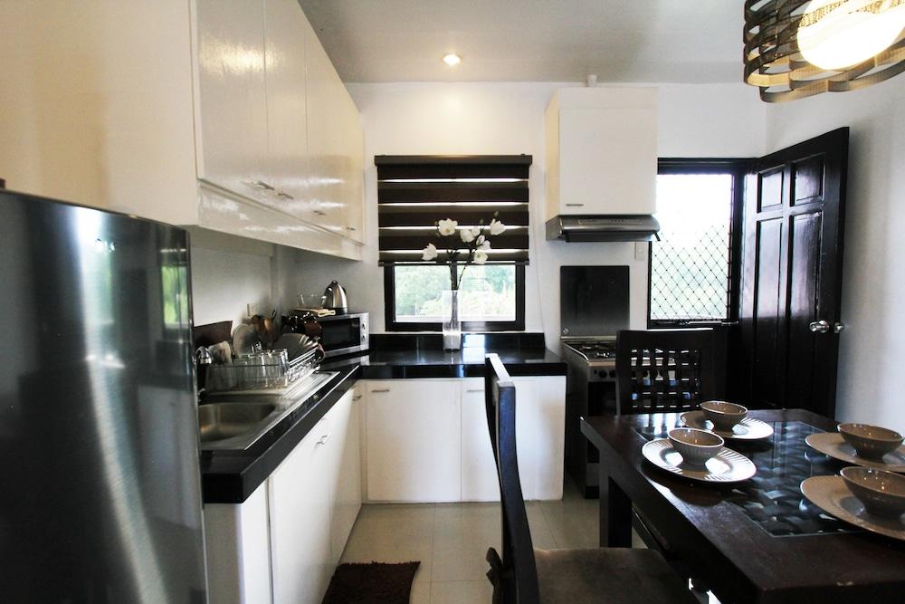 Tagaytay Summer House タガイタイ エクステリア 写真