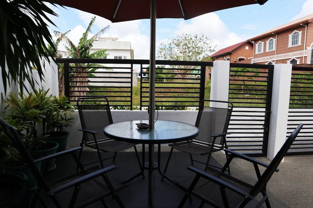 Tagaytay Summer House タガイタイ エクステリア 写真