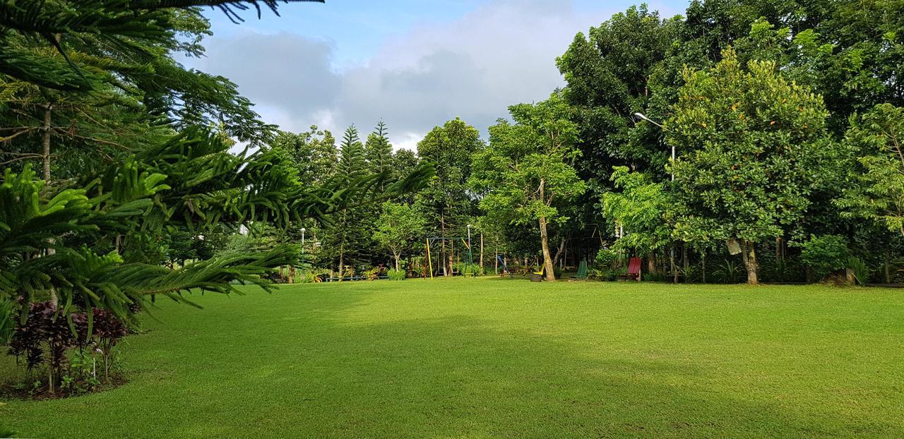 Tagaytay Summer House タガイタイ エクステリア 写真