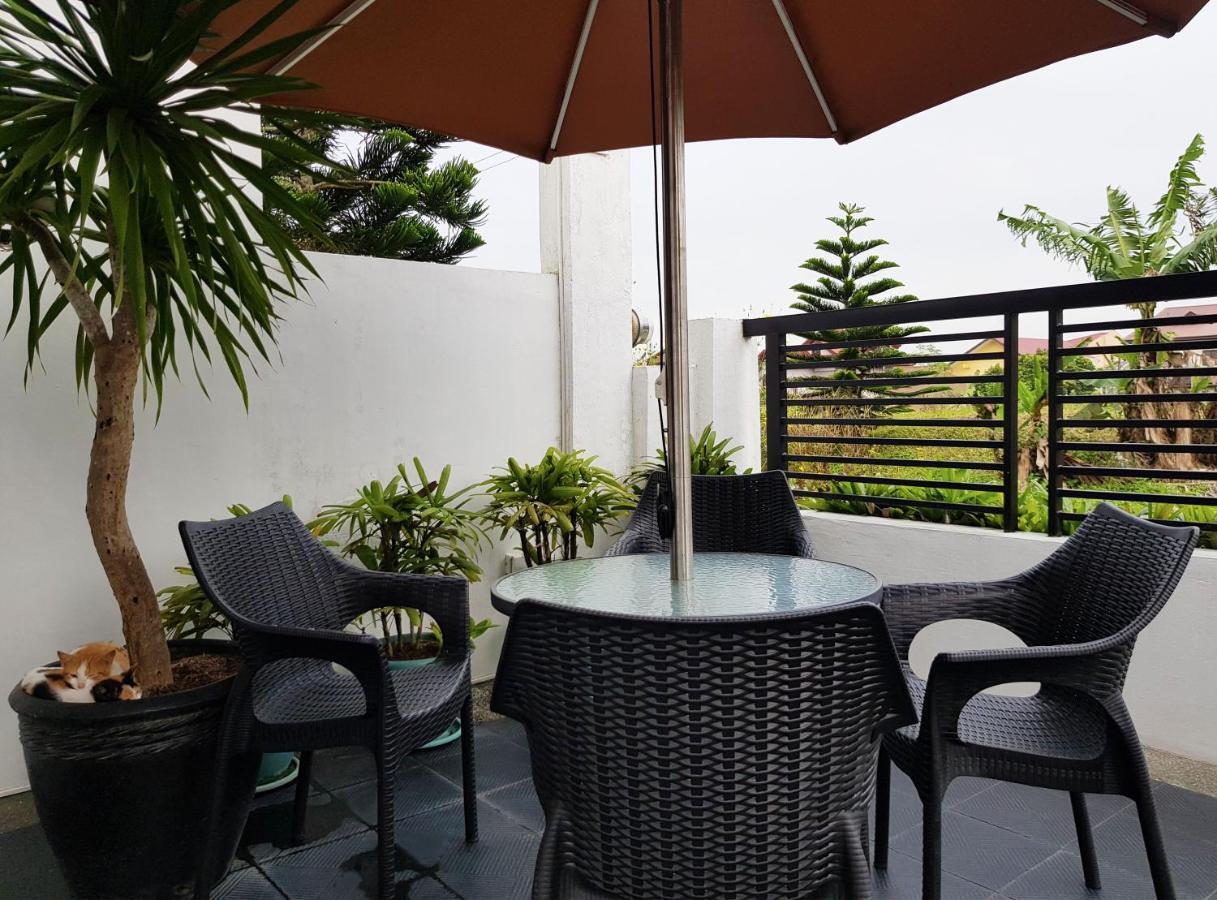 Tagaytay Summer House タガイタイ エクステリア 写真